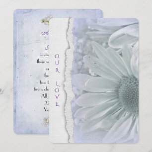 Invitación boda margarita en morado suave con borde de papel 