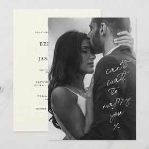 Invitación Boda Minimalista con Foto en Blanco y Negro y Letr