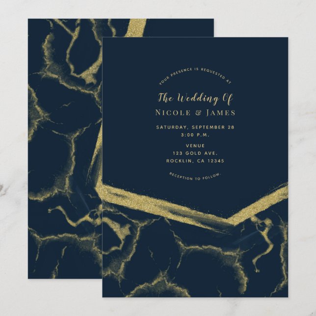 Invitación Boda moderna chic azul marino oscuro y mármol dora (Anverso / Reverso)