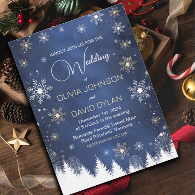 Invitación Boda moderna de invierno con copo de nieve azul ma (#zazzlemade #Modernsnowflake #snowflakesnavyblue #ChristmasInvitation #snowflake #snowholiday )