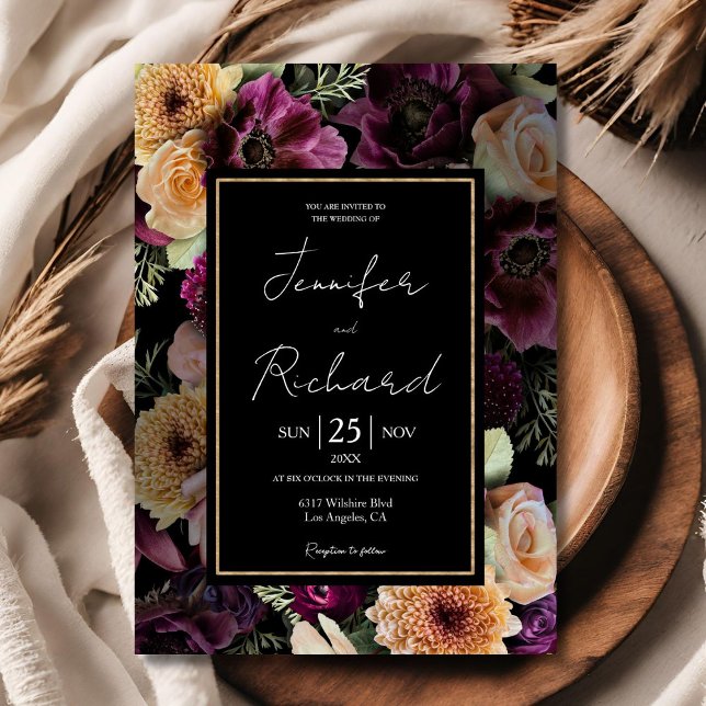 Invitación Boda negro Moody Flores púrpuras Oro negro (Subido por el creador)