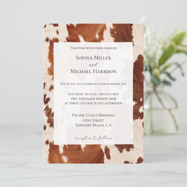 Invitación Boda Occidental Cuero de Vaca Marrón Crema (Anverso de pie)