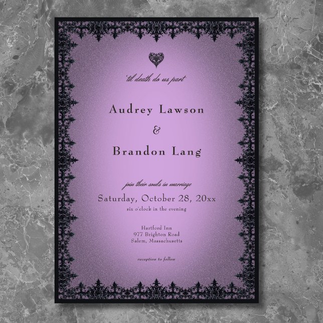 Invitación Boda púrpura con borde de hierro gótico victoriano (Victorian Gothic Iron Border Purple Wedding Invitation)
