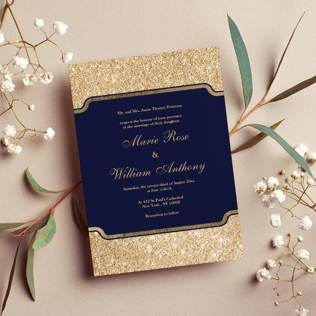 Invitación Boda purpurina de oro azul marino moderno de moda (Modern trendy navy blue gold glitter Wedding Invitation)