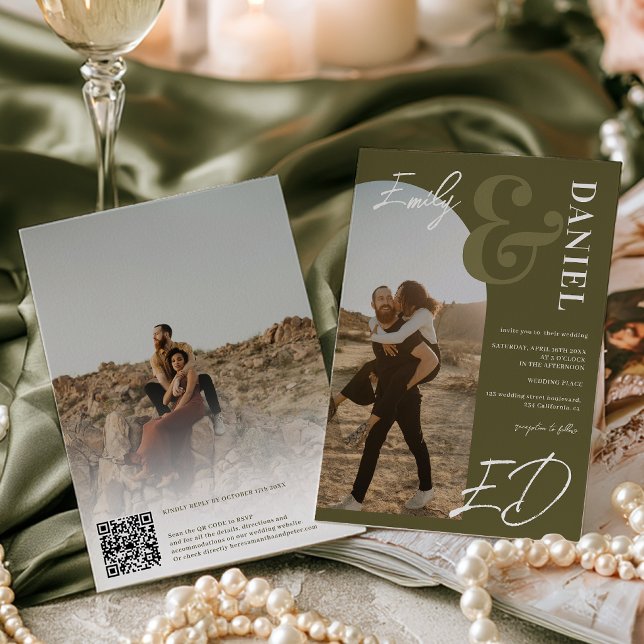 Invitación Boda QR Script Foto Verde Preppy Old Money (Preppy Green Old Money Photo Script QR Wedding Invitation)