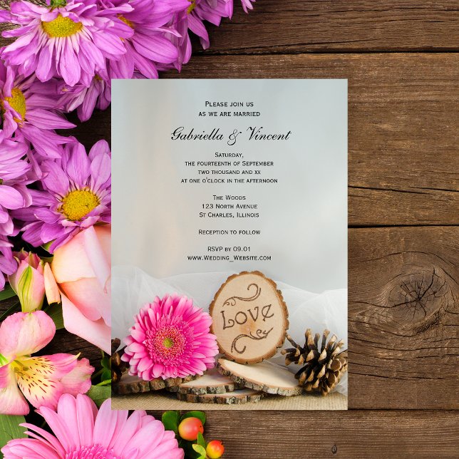 Invitación Boda Rustic Pink Daisy Woodland (Set a woodsy tone for your marriage with the Rustic Pink Daisy Woodland Wedding Invitation.)