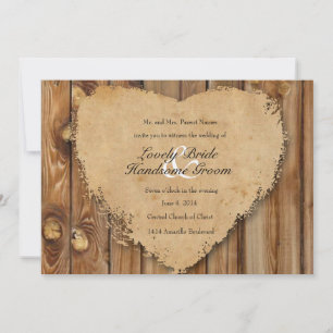 Invitación Boda rústica de madera de corazón asombrada parece