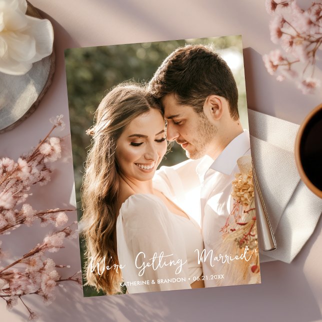 Invitación Boda simple nos estamos casando con la foto (Wedding We're Getting Married Photo Invitation)