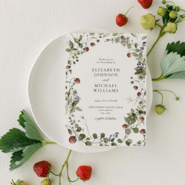 Invitación Boda veraniego de fresa vintage (Easily personalize this sweet strawberry wedding invitation for the perfect summer garden wedding!)