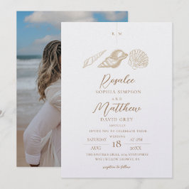 Invitación Bodas Costeras Elegantes Conchas Blancas y Doradas