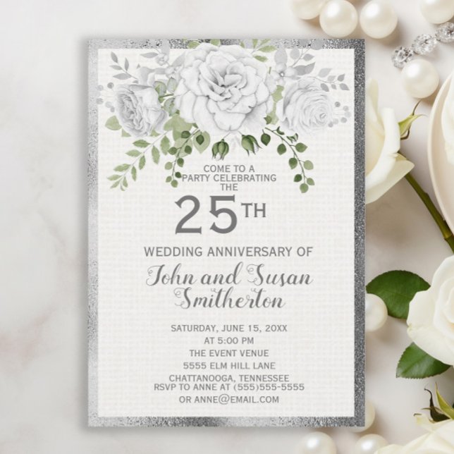 Invitación Bodas de Plata Floral Blanca 25 Aniversario de Bod (Silver 25th anniversary invitation with beautiful white flowers and greenery)