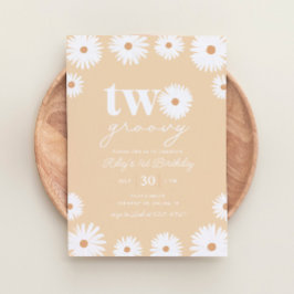 Invitación Boho amarillo Daisy Two Groovy Fiesta de cumpleaño