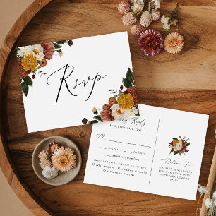 Invitación Boho Autumn Floral RSVP con postal de elección de 