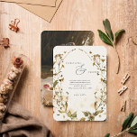 Invitación Boho Autumn Wildflower | Boda botánico<br><div class="desc">Hierba seca y rústica, hojas y flores silvestres secas y secas. Hojas verdes sabrosas, acentos de cobre oxidados y tonos de tierra floral le dan un toque natural y orgánico a la paleta. El champán neutro y el blanco le dan un toque de elegancia y sofisticación. Los tonos apagados mantienen...</div>