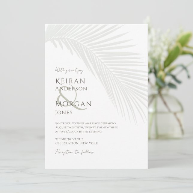 Invitación Boho Beach Wedding de Palm Leaf Tropical Mínimo (Anverso de pie)