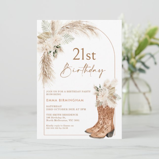 Invitación Boho Beige Floral Boots 21 cumpleaños (Anverso de pie)