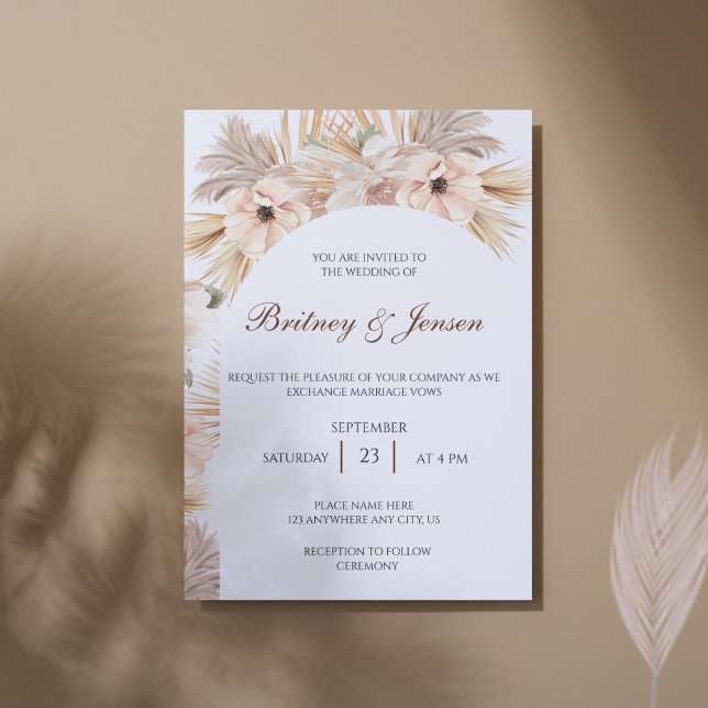 Invitación "Boho Bliss – Earthy Elegance Wedding Invitation (Modern boho wedding invitation with pampas grass arch and elegant minimalist typography.)