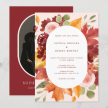 Boho Burgundy, un Boda de fotos con flores
