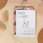 Invitación Boho Floral Verde & Champán Rosado Brunch & Bubbly<br><div class="desc">Nos encanta el tradicional brunch floral de oro y el tema de la invitación a la burbuja, pero queremos darle un toque moderno. Este minimalista diseño bohemio presenta "Brunch and bubbly" alineado a la izquierda, paralelo a una línea vertical. Hay una línea vertical de la misma longitud en la esquina...</div>