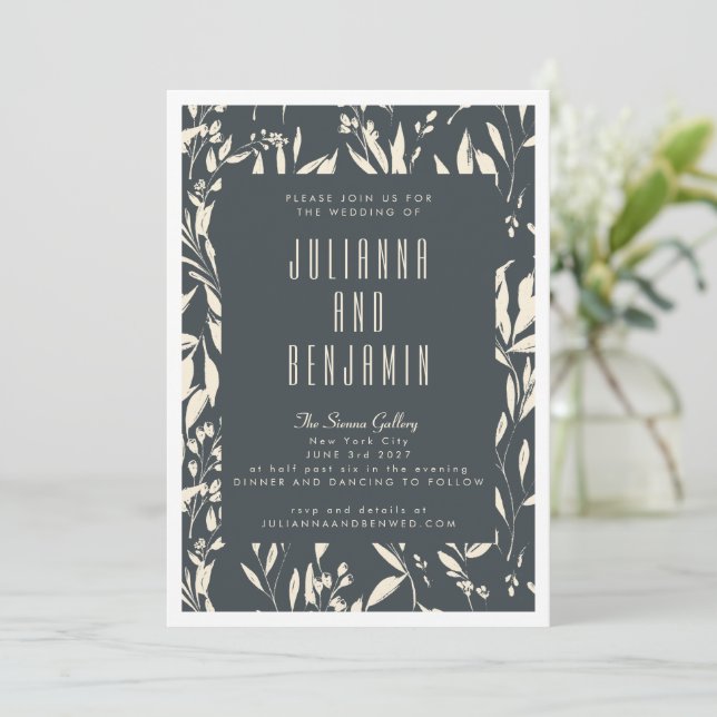 Invitación Boho Modern Black Hand Drake Floral Boda (Anverso de pie)