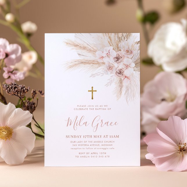 Invitación Boho Pampas Chica Rosa Bautismo Floral Cristianism (Boho Floral Girls Baptism Invitation with faux gold cross and pink flowers)