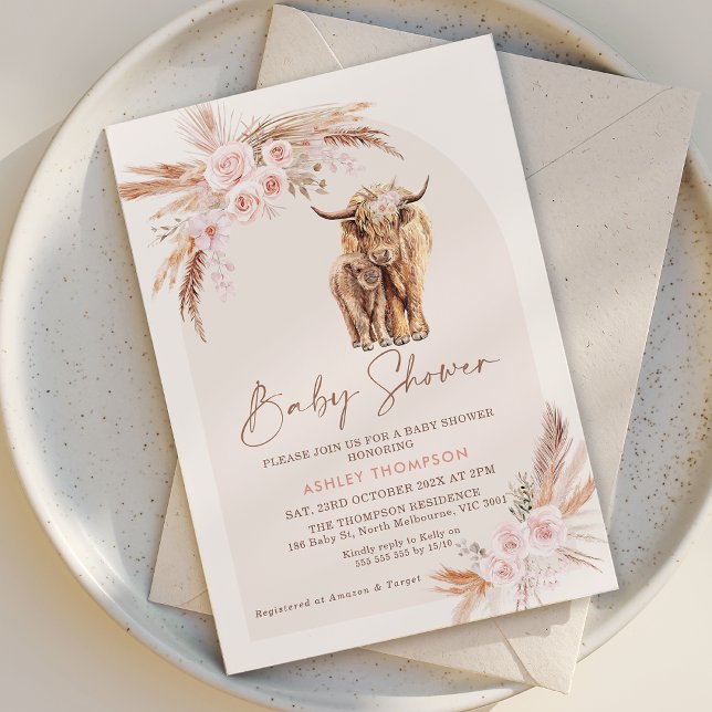 Invitación Boho Rubor Floral Arch Holy Cow Baby Shower (Holy Cow Baby Shower Invitation Template Girl, Pink Highland Cow baby Shower Invitation, Boho Floral)