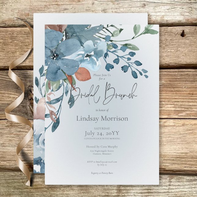 Invitación Boho Rust & Blue Floral sobre Brunéi de Novias Bla (Boho Rust & Blue Floral on White Bridal Brunch Invitation)