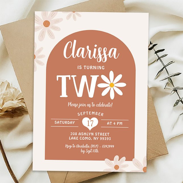 Invitación Boho Tono Cálido Arco 70's Daisy Segundo Cumpleaño (Subido por el creador)