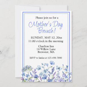 Invitación Bonito brunch de color azul floral Día de la madre