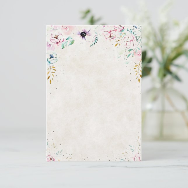 Invitación Bonito en blanco boda floral rosa y morado (Anverso de pie)
