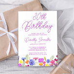 Invitación Bonito Flor violeta Adulto 30 cumpleaños<br><div class="desc">Un borde de flores silvestres de bonito decora el fondo de esta invitación de 30 años para adultos. Las flores moradas, azules, amarillas y naranjas crean un diseño colorido y feliz para celebrar este cumpleaños histórico. La caligrafía púrpura moderna y sencilla aporta un toque de moda para mantenerla fresca. El...</div>
