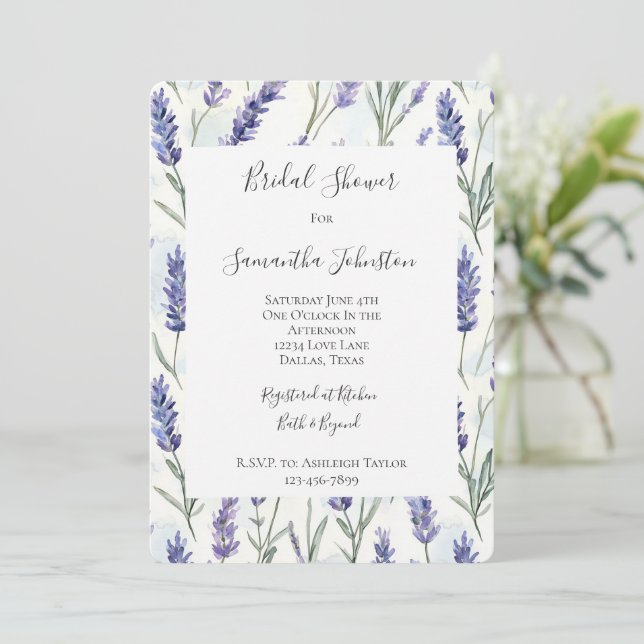 Invitación Bonito Lavanda Púrpura Floral Blanca Ducha de Novi (Anverso de pie)