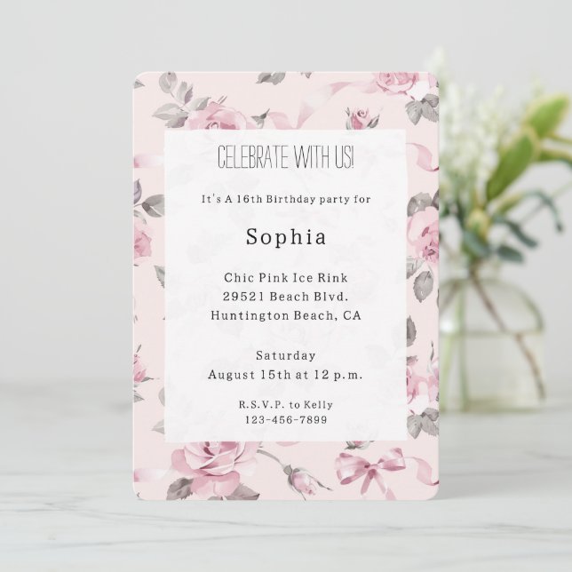 Invitación Bonito Rubor Rosa Floral y arcos Cumpleaños (Anverso de pie)