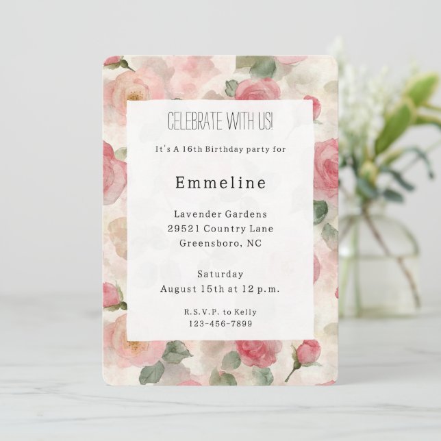 Invitación Bonito Rubor Rosa Rosado Cumpleaños Floral (Anverso de pie)