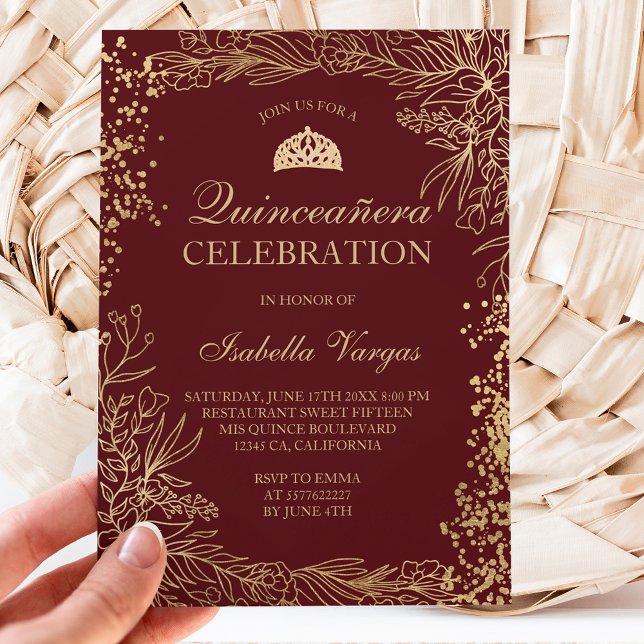 Invitación Borgoña dorada moda Tiara Quinceañera (Subido por el creador)