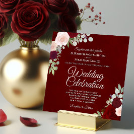 Invitación Borgoña profunda elegante Boda de rosas rojas y ro