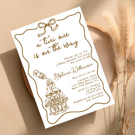 Invitación Botella de bebé dibujada a mano Martini Tower Baby