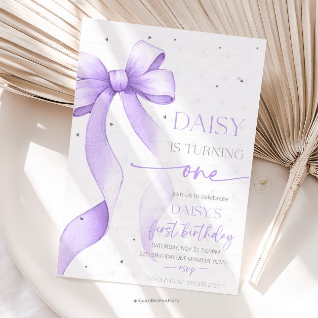 Invitación Bow Coquette Purple 1st Birthday  (Bow Coquette Birthday Invitation )
