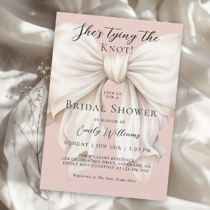 Invitación Bow femenino está atando la ducha nupcial
