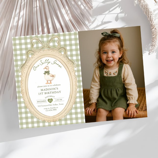 Invitación Bow Gingham One Silly Goose 1st Birthday Photo (Subido por el creador)