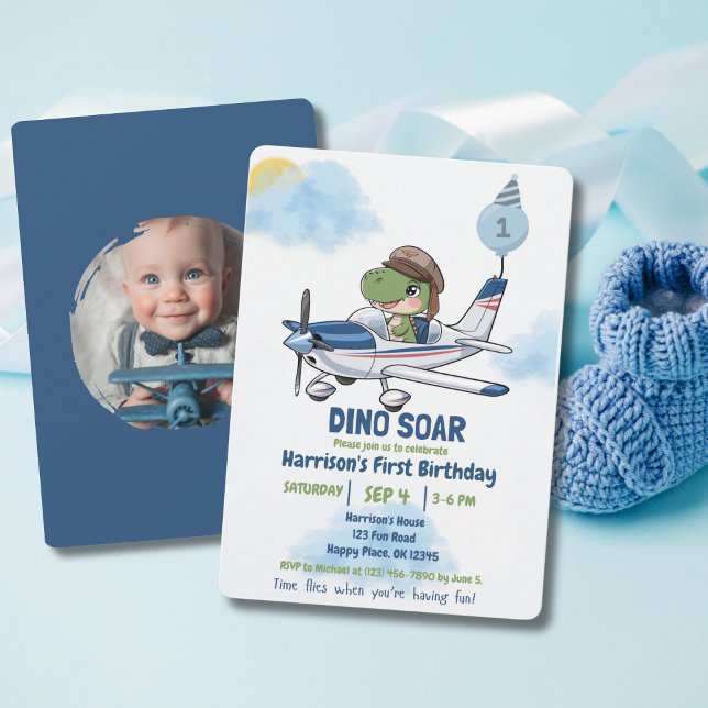 Invitación Boy First Birthday Dinosaur flies Airplane funny (Subido por el creador)