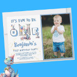 Invitación Boy First Birthday Fun One Dinosaur 1er cumpleaños<br><div class="desc">Celebra tu "Benjamin's" convirtiéndose en uno con esta divertida invitación de cumpleaños personalizado con temática de dinosaurios. Es divertido volverse uno y compartir la ocasión con la familia y amigos. Cualquier pregunta de diseño sólo envía un chat o un correo electrónico a charmdesignstudio@rcn.com y estaremos encantados de asistirle.</div>