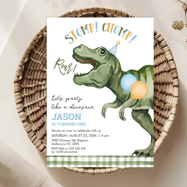 Invitación Boys Green Stomp Chomp Roar Dinosaurio 1er cumplea (Stomp Chomp Roar Party Like A Dinosaur Birthday Invitation Template, Dinosaur Themed 1st Birthday )