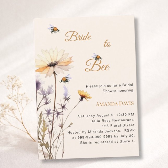 Invitación Bride to bee wildflower ivory garden bridal shower (Subido por el creador)