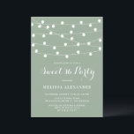 Invitación Brillantes String Luces Sage Green Sweet 16 Fiesta<br><div class="desc">La encantadora y elegante invitación Sweet 16 Party con luces colgantes blancas. Esta dulce invitación de 16 personalizables es perfecta para fiestas al aire libre. Esta invitación a 16 dulces verdes sabrosos es perfecta para cualquier tema fiesta.</div>