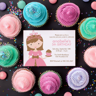 Invitación Brunette Cupcake Princess Birthday Party