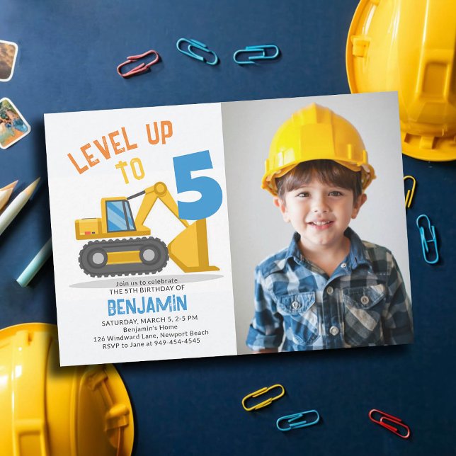 Invitación Bulldozer de construcción Cute Photo Boy 5 cumplea (photo construction birthday party invitation boy 5 fifth five bulldozer vehicle truck level up cute)