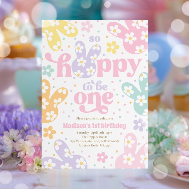 Invitación Bunny Daisy Floral Pastel Spring 1st Birthday (Subido por el creador)