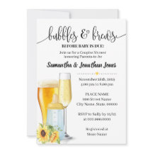 Burbujas y brechas antes de la ducha de bebé amari