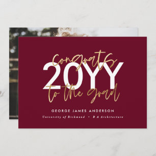 Invitación burgundy and gold modern script photo graduation
